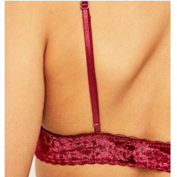 Urban Outfitters | Velvet Crescent Moon Bralette - Picture 4 of 7